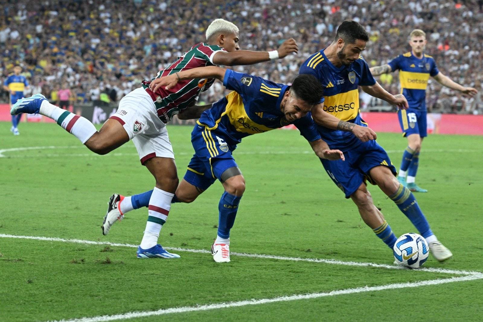 Fluminense won the match in overtime.